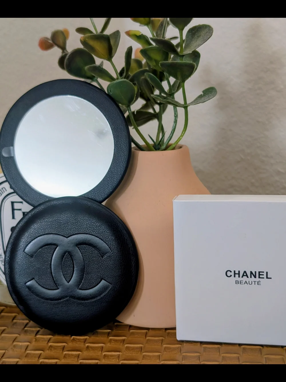 CHANEL Authentic Black Compact Mirror with Iconic CC Logo GWP